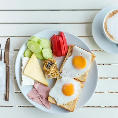 White Dove アパート ゴールデンサンド