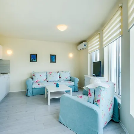 White Dove Apartment Goldstrand
